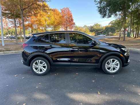 Used 2022 Buick Encore GX Preferred w/ Cold Weather Comfort Package image 10
