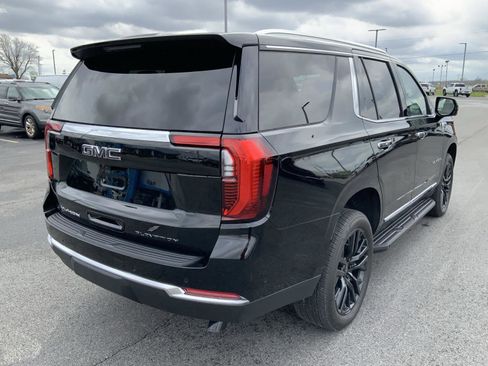 Used 2025 GMC Yukon Elevation w/ Elevation Premium Package image 12