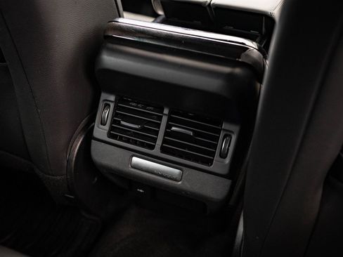 Used 2023 Land Rover Range Rover Evoque R-Dynamic S image 34