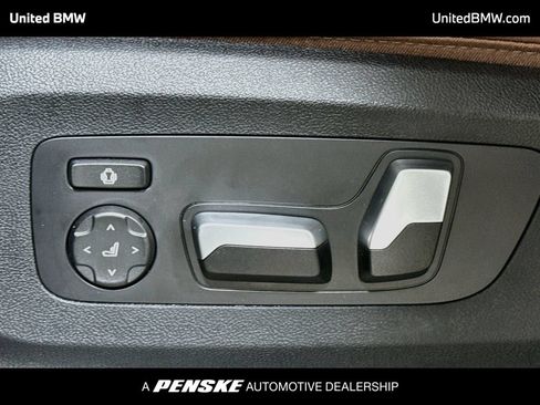Used 2024 BMW X5 xDrive50e w/ M Sport Package AWD/4WD image 4