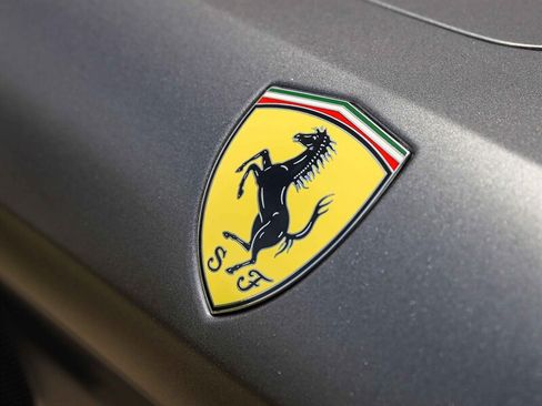 Used 2016 Ferrari California T RWD image 48
