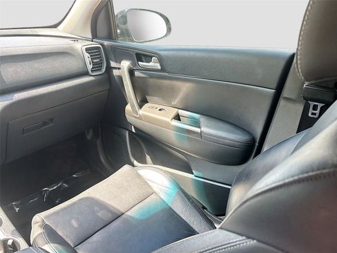 Used 2017 Kia Sportage EX w/ EX Premium Package FWD image 24