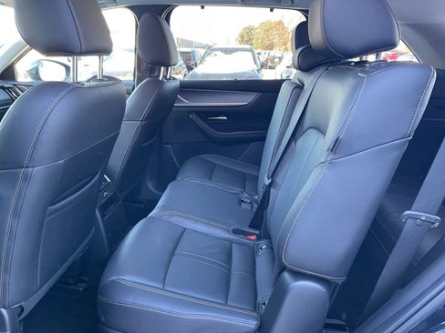 Used 2025 MAZDA CX-90 3.3 Turbo w/ Preferred Package AWD/4WD image 25