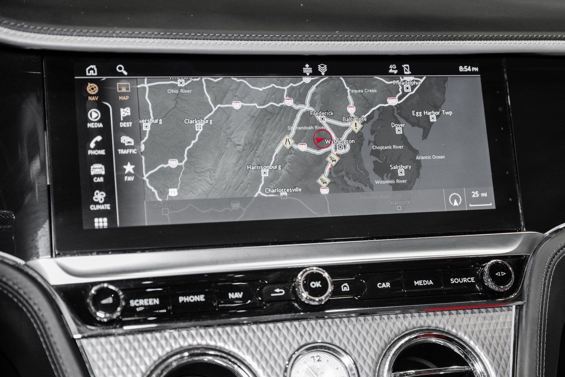 Used 2022 Bentley Continental GT AWD/4WD image 28