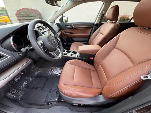 Used 2019 Subaru Outback 2.5i Touring w/ Popular Package #3A image 11