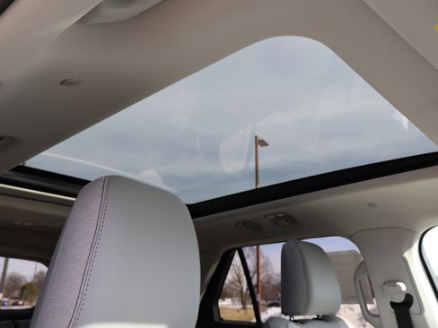 New 2026 Ford Explorer Active w/ Active Comfort Package image 26