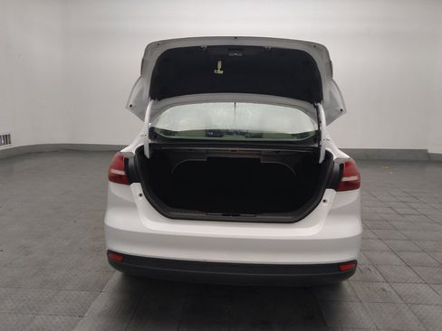 Used 2018 Ford Focus SE FWD image 29