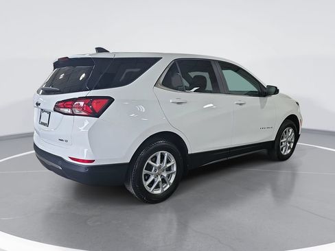 Certified 2024 Chevrolet Equinox LT w/ LPO, Floor Liner Package AWD/4WD image 3