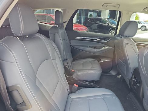 Used 2018 Buick Enclave Essence w/ Trailering Package AWD/4WD image 27