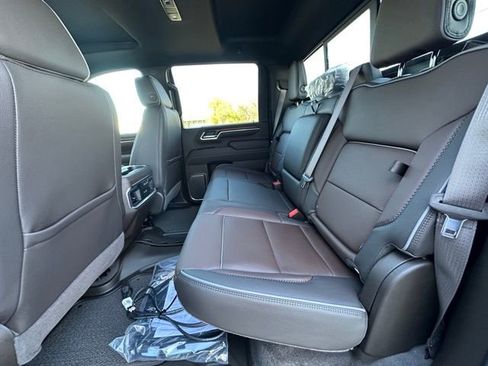 New 2026 GMC Sierra 2500 Denali w/ Denali Reserve Package AWD/4WD image 26