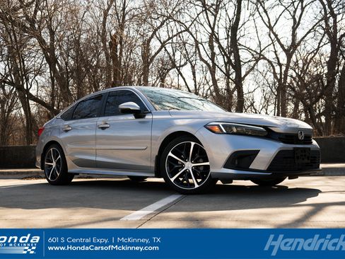 Used 2024 Honda Civic Touring image 1