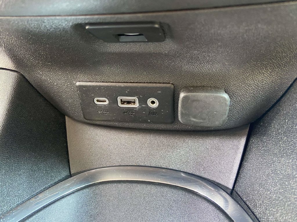 Used 2023 Chevrolet Malibu LT FWD image 23
