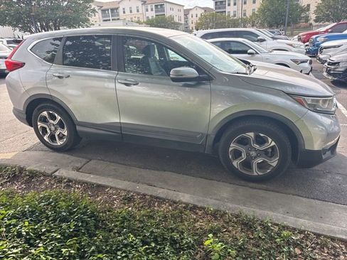 Used 2018 Honda CR-V EX image 3