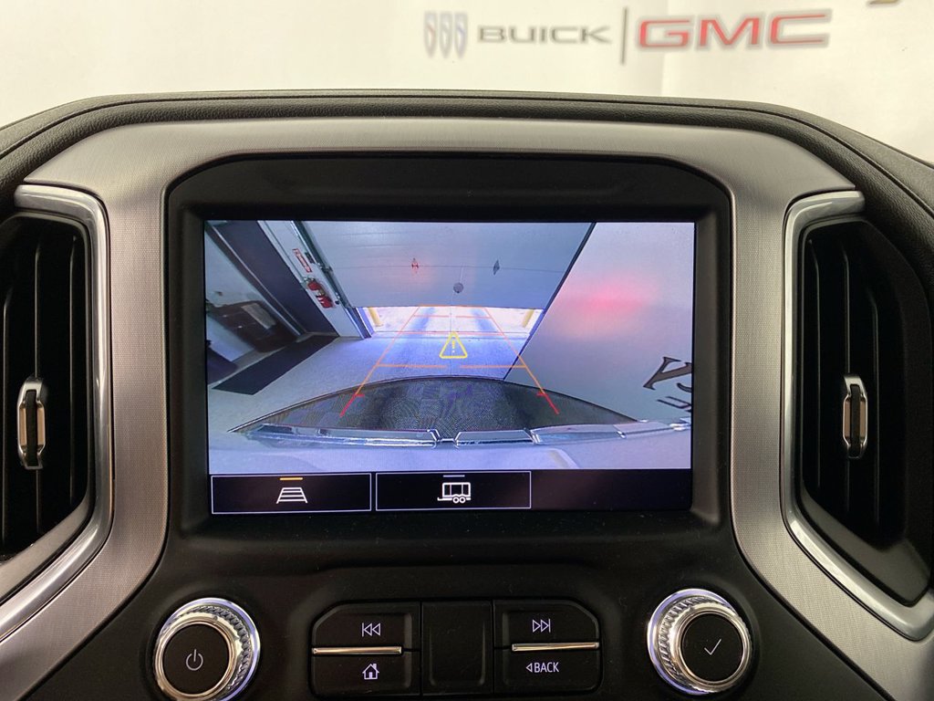Used 2021 GMC Sierra 1500 Elevation w/ Preferred Package AWD/4WD image 17