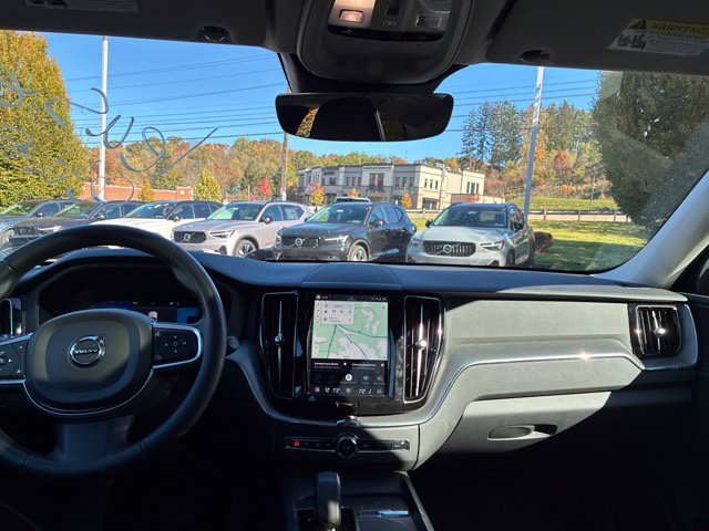 Used 2024 Volvo XC60 B5 Core w/ Protection Package Premier AWD/4WD image 29