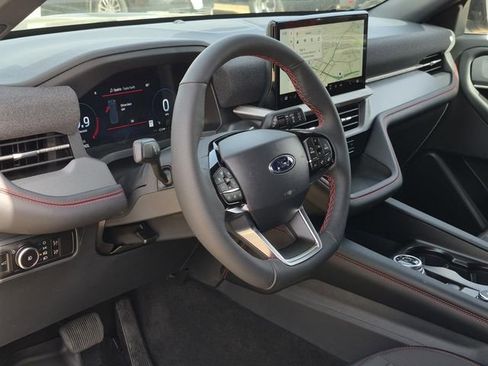 New 2026 Ford Explorer ST-Line w/ ST-Line Street Pack RWD image 8