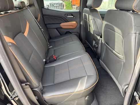 New 2026 GMC Canyon AT4 image 18