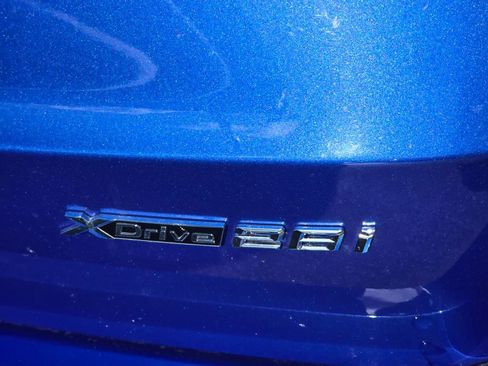 Used 2023 BMW X1 xDrive28i w/ M Sport Package image 16