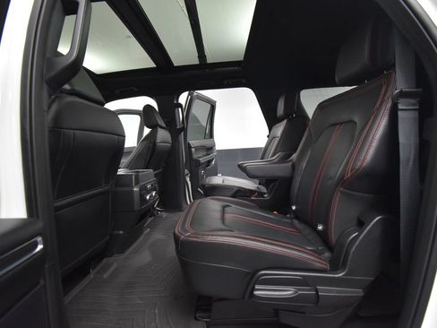 Used 2021 Ford Expedition Max Limited AWD/4WD image 32