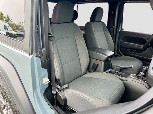 Certified 2025 Jeep Wrangler Sport image 26