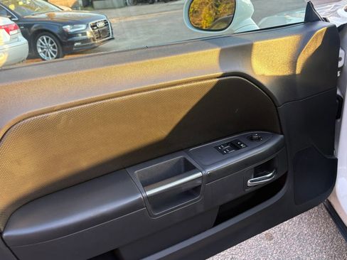 Used 2010 Dodge Challenger R/T image 42