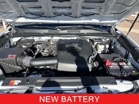 Used 2021 Toyota Tacoma TRD Sport image 35