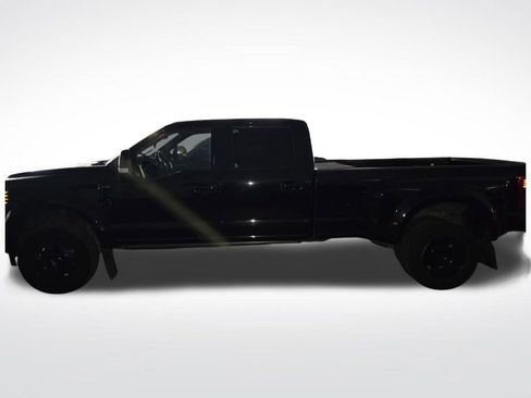 Used 2017 Ford F450 Platinum w/ Platinum Ultimate Package image 5