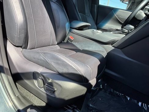 Used 2021 Toyota Venza Limited w/ Advanced Technology Package AWD/4WD image 26