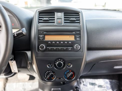 Used 2018 Nissan Versa S Plus image 20