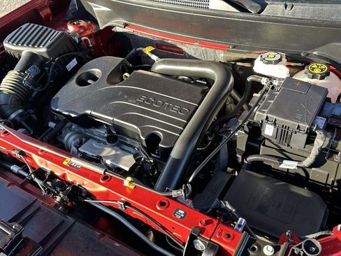 Certified 2023 GMC Terrain SLE w/ Driver Convenience Package image 9