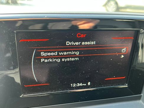 Used 2018 Audi Q3 2.0T Premium w/ Convenience Package image 35