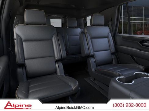 New 2026 GMC Yukon Elevation w/ Elevation Premium Package AWD/4WD image 17