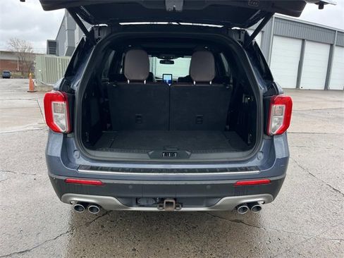 Used 2021 Ford Explorer Platinum w/ Equipment Group 601A image 12