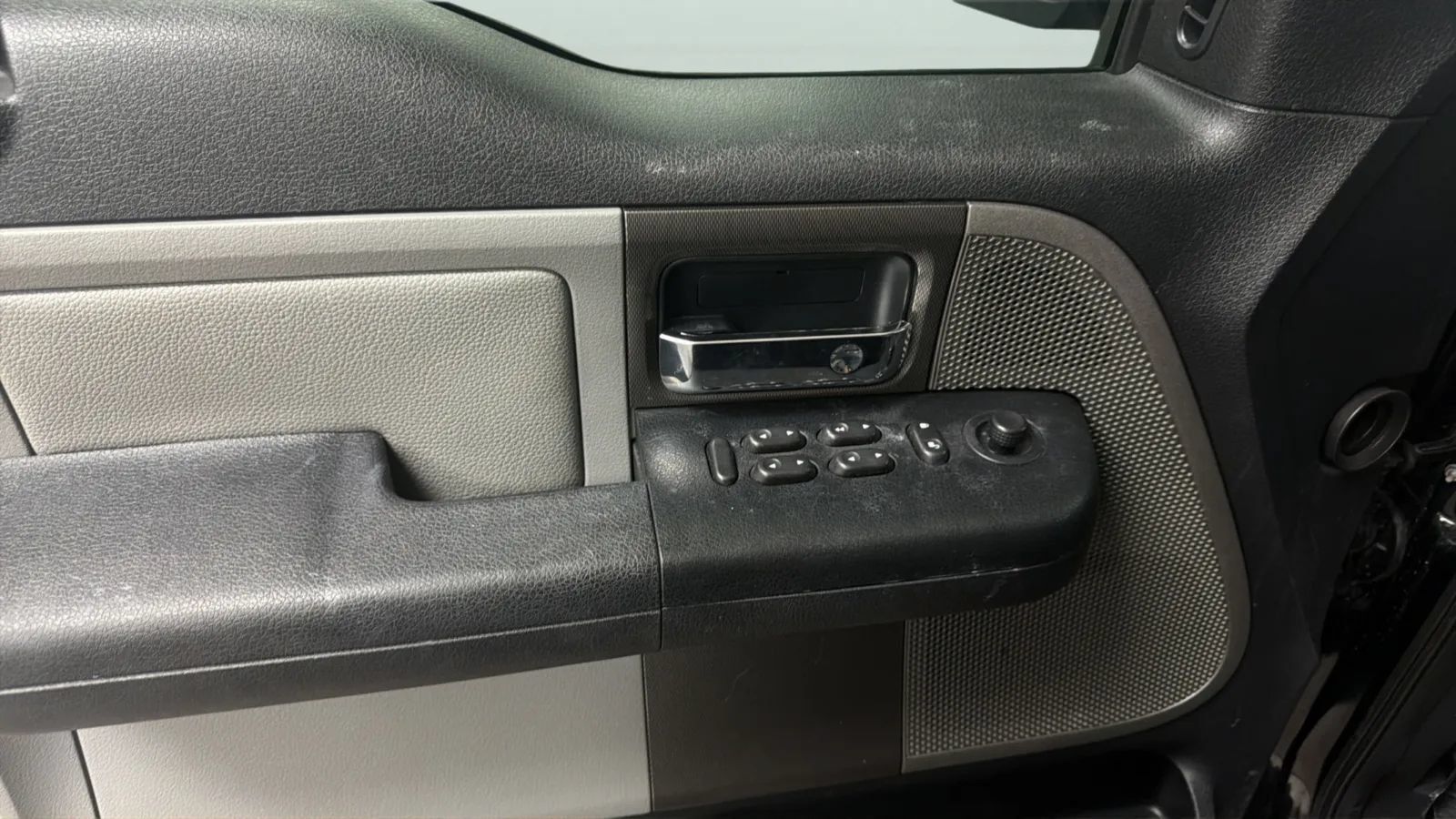 Used 2007 Ford F150 FX4 AWD/4WD image 15