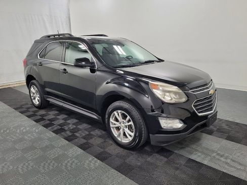 Used 2017 Chevrolet Equinox LT AWD/4WD image 11