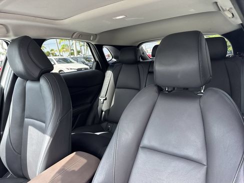 Used 2022 MAZDA CX-30 AWD 2.5 S w/ Premium Package image 42