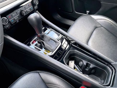 Used 2024 Jeep Compass Limited AWD/4WD image 20