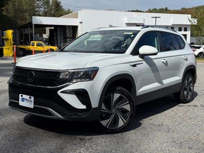 Used 2024 Volkswagen Taos SE