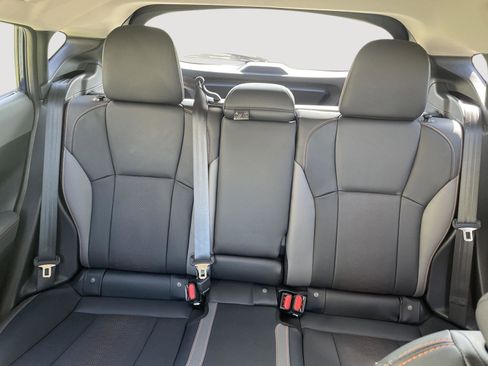 Used 2025 Subaru Crosstrek 2.5i Limited w/ Crosstrek Mirror Package image 14