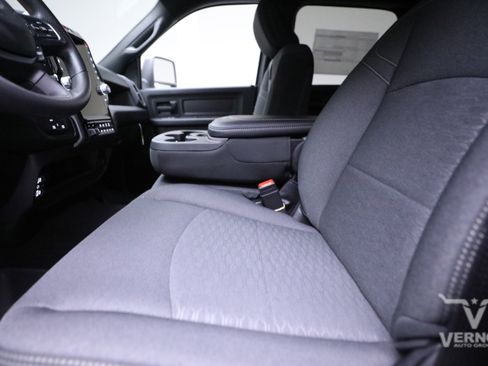 New 2026 RAM 3500 Tradesman image 10