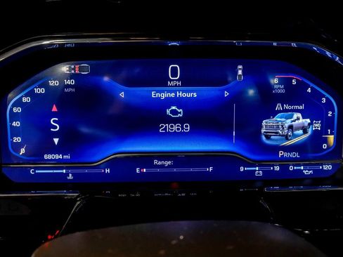 Used 2024 Chevrolet Silverado 3500 LT w/ Convenience Package image 19