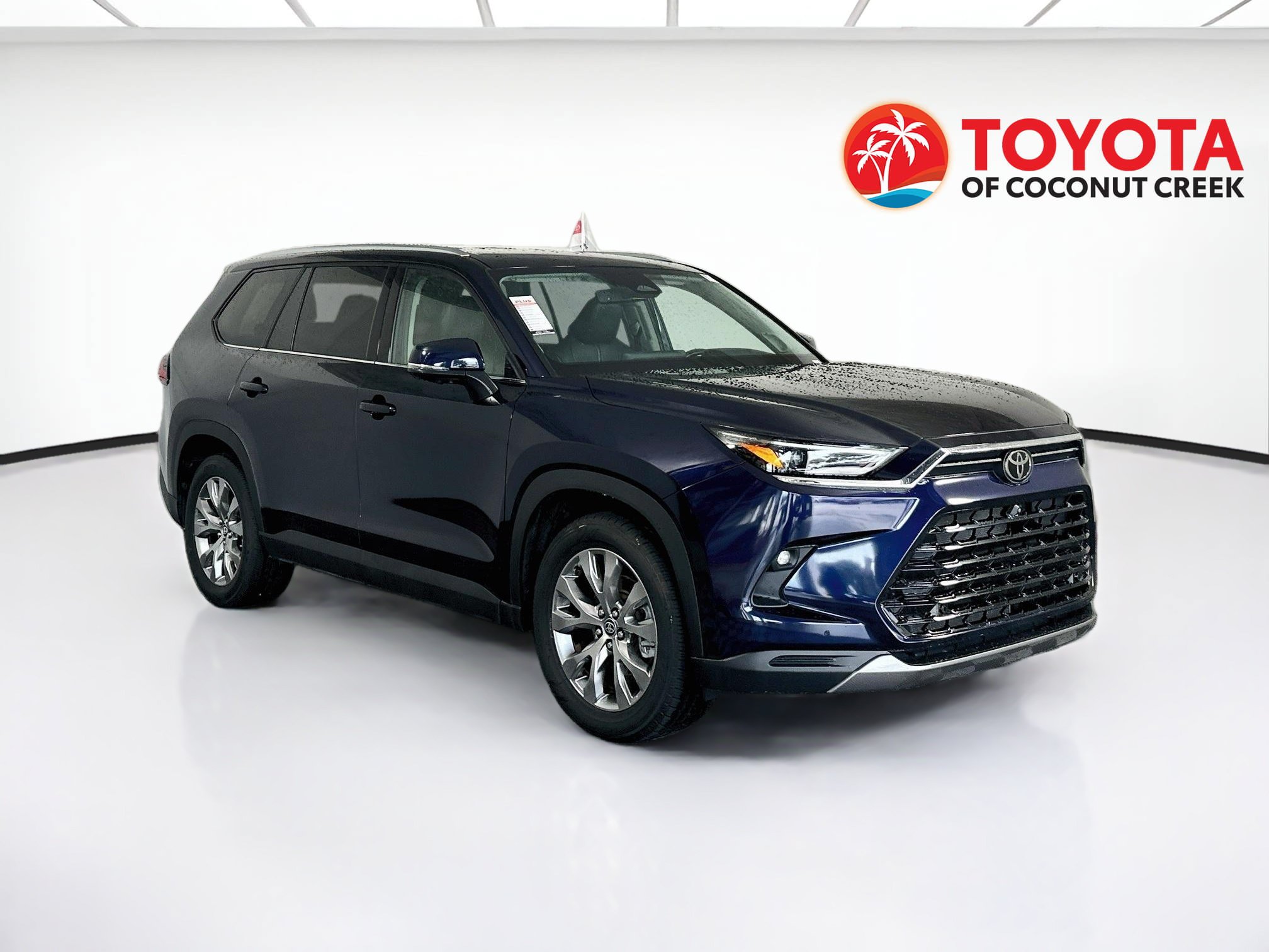 Certified 2024 Toyota Grand Highlander FWD image 1