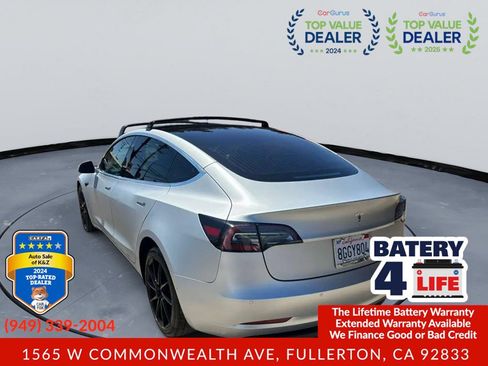 Used 2018 Tesla Model 3 Long Range RWD image 5