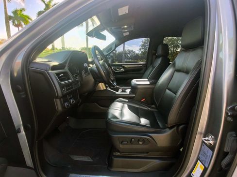 Used 2021 Chevrolet Tahoe RST RWD image 5