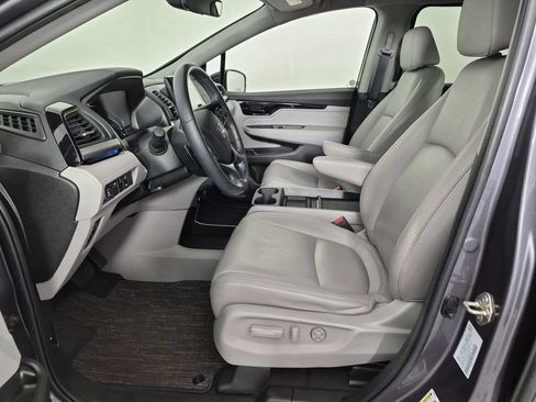 Used 2021 Honda Odyssey Touring image 16