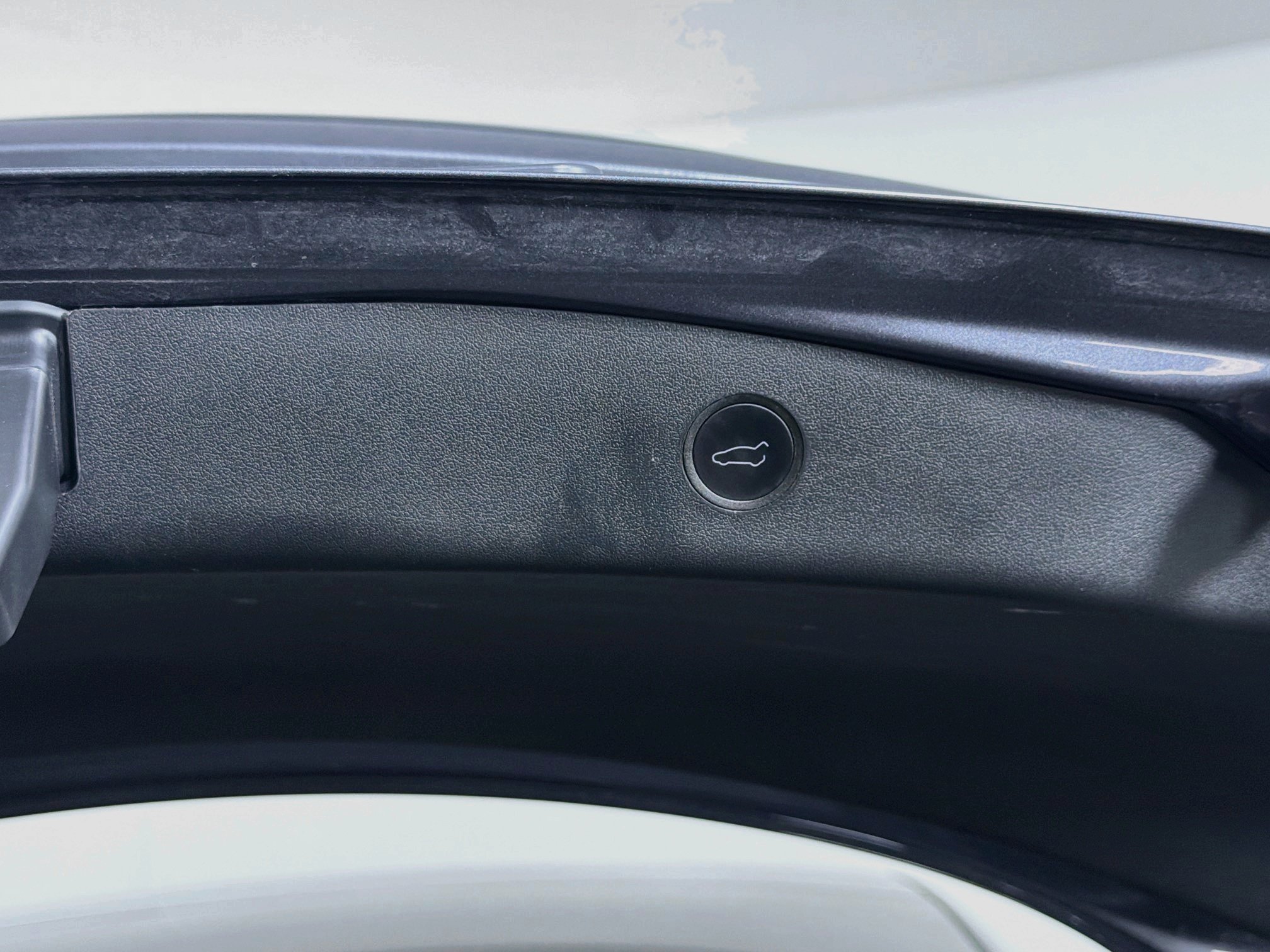 Used 2023 Tesla Model 3 Standard Range RWD image 31