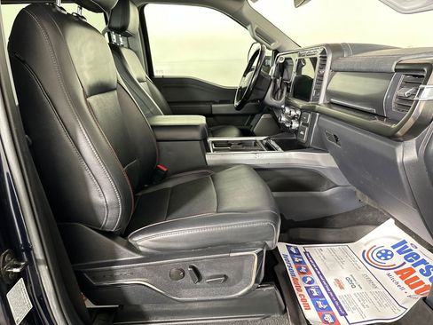 Used 2023 Ford F350 Lariat w/ Chrome Package image 16