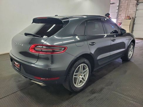 Used 2018 Porsche Macan AWD/4WD image 7