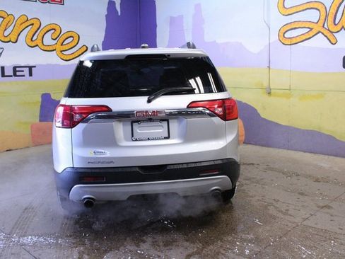 Used 2019 GMC Acadia SLE image 7