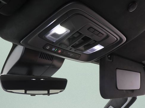 Used 2025 GMC Sierra 2500 Denali Ultimate w/ LPO, GMC Protection Package image 17